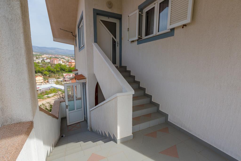 Apartments Marica Нови Винодолски Екстериор снимка