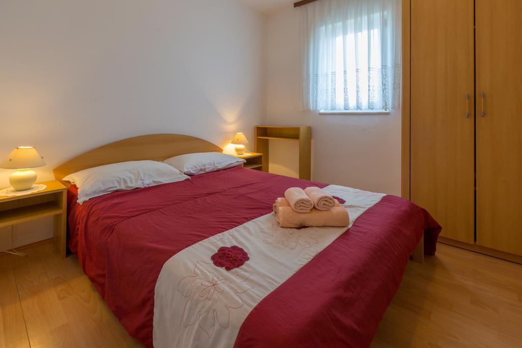 Apartments Marica Нови Винодолски Екстериор снимка