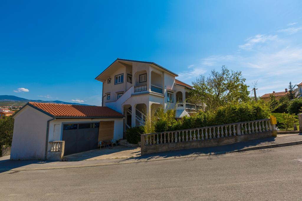 Apartments Marica Нови Винодолски Екстериор снимка
