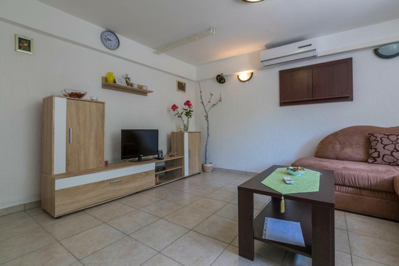 Apartments Marica Нови Винодолски Екстериор снимка
